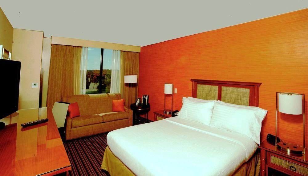 Holiday Inn Austin -Town Lake By Ihg Ngoại thất bức ảnh