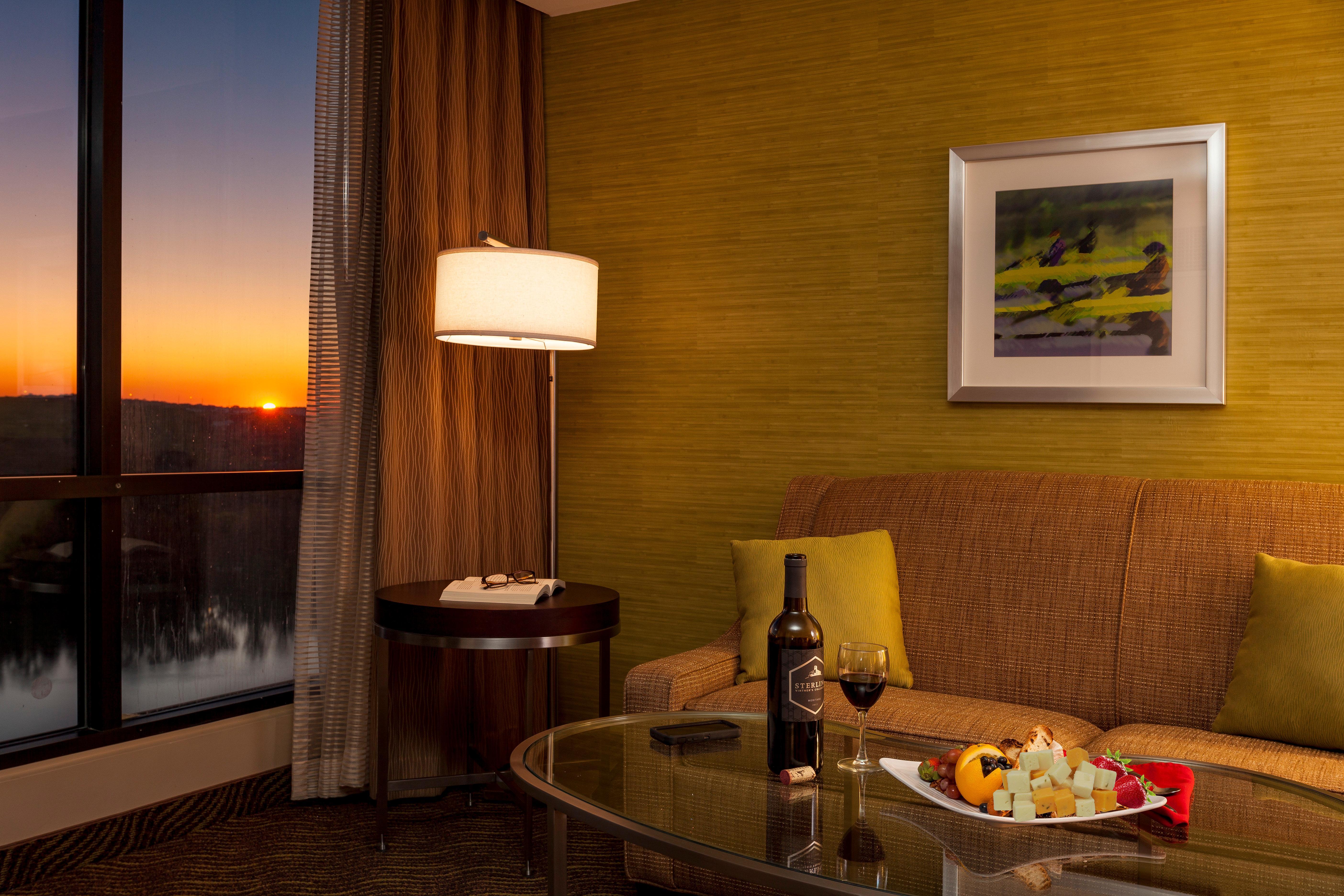 Holiday Inn Austin -Town Lake By Ihg Ngoại thất bức ảnh